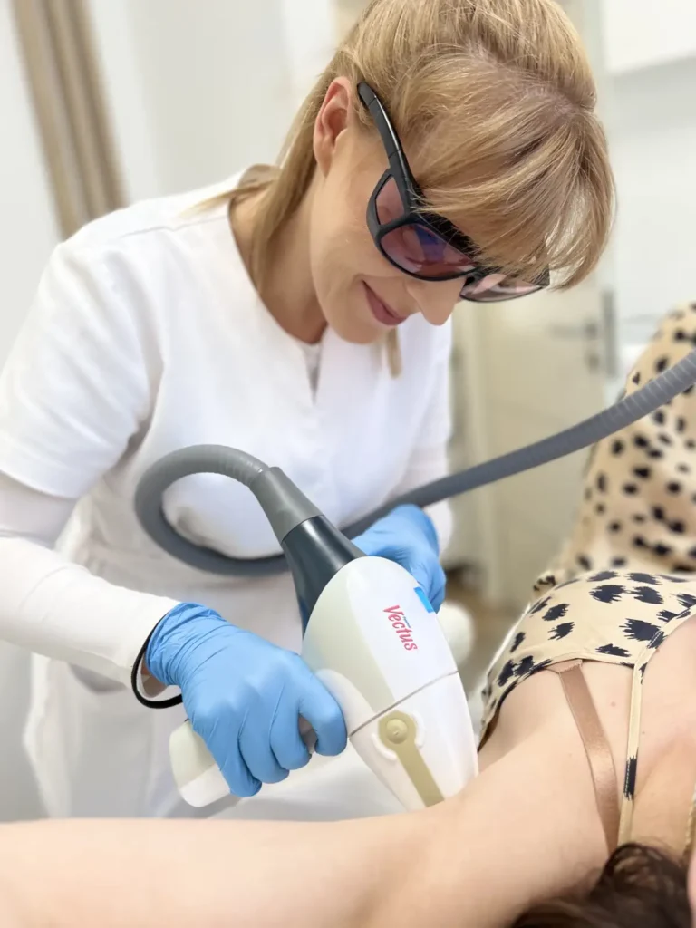 Depilacja laserowa 2025: kompletny przewodnik przed pierwszym zabiegiem